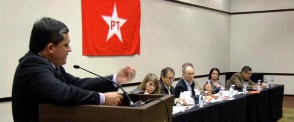 Executiva Nacional do PT sa�da queda dos juros e Comiss�o da Verdade